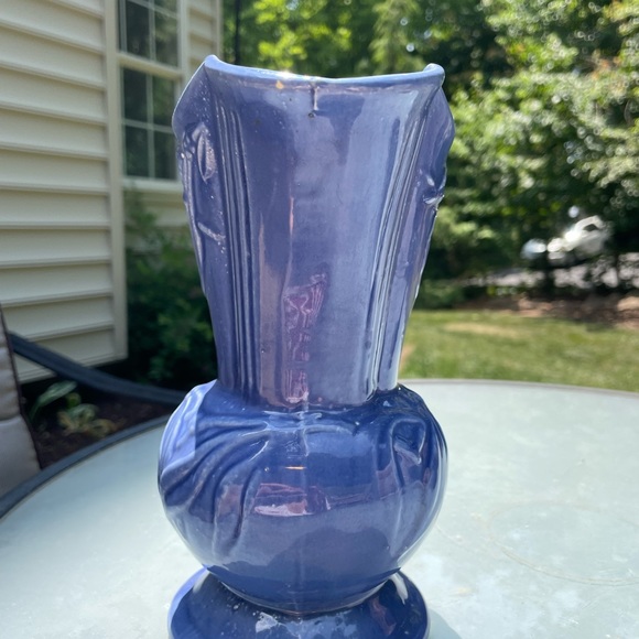 Vintage Made in USA Pottery Vase Floral Pattern - Picture 2 of 8